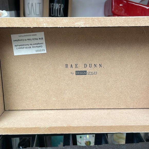 NWOT 🐝 Bee Happy sign - Picture 2 of 2